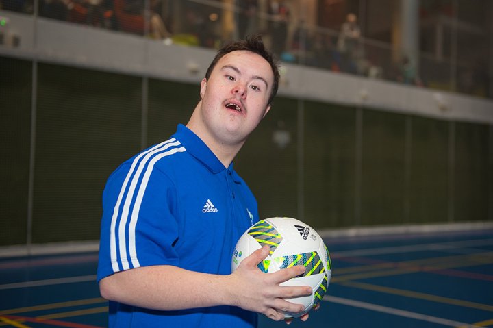 Ученые впервые победили ген, который вызывает синдром Дауна