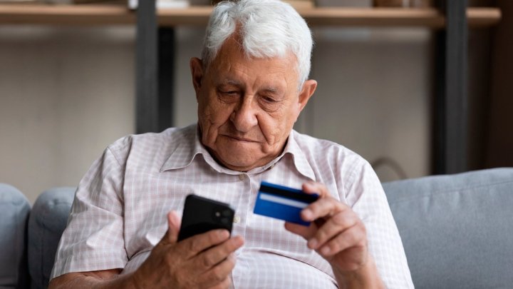 Какую пенсию получит учитель с 40-летним стажем в Узбекистане?