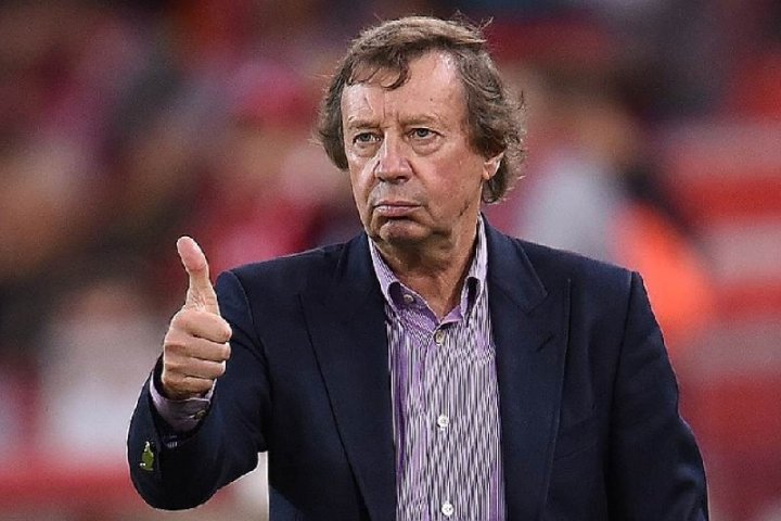 Юрий Сёмин высказался о будущем узбекского футболиста  Аббосбека Файзуллаева в Европе