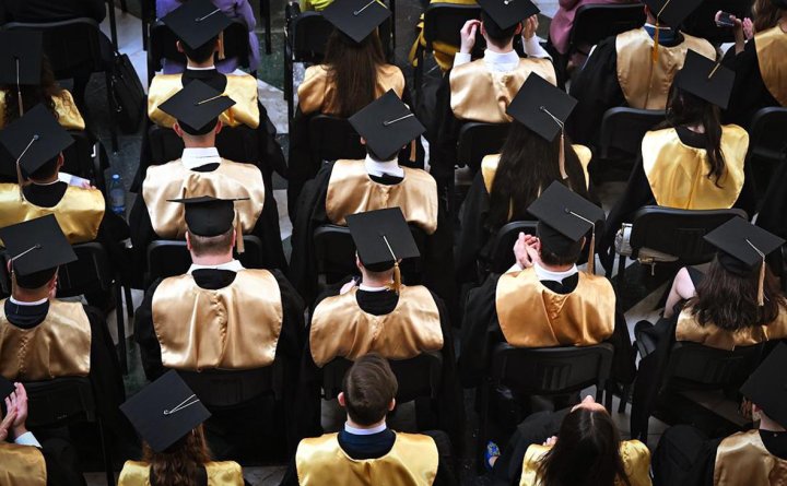 Узбекистан вошёл в топ-5 стран по числу аспирантов в вузах России