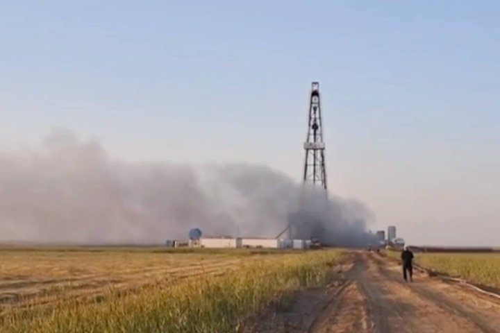 В Узбекистане произошёл выброс метана из скважины — видео