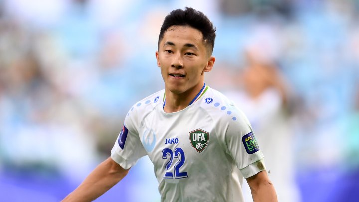 Выяснилось, какая организация порекомендовала узбекского футболиста Аббосбека Файзуллаева «Истанбул Башакшехиру»