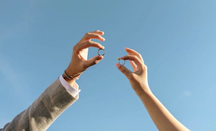 Любви все возрасты покорны: В Узбекистане более 1400 женщин в возрасте 50+ вышли замуж в 2024 году