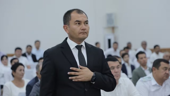 Арест за взятку привёл к смене хокима в Шараф-Рашидовском районе