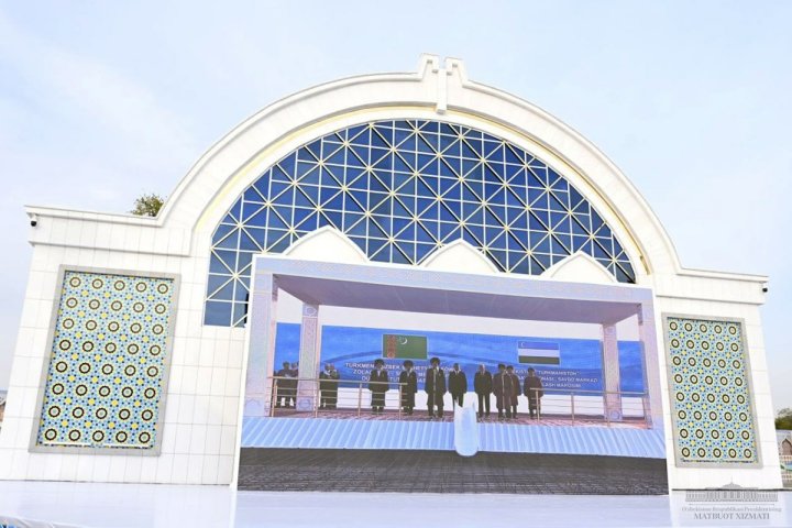 В приграничье Узбекистана и Туркменистана скоро заработает торговая зона