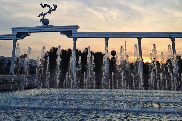 Сильный ветер и пыль: Чего ждать от погоды в последний день лета в Узбекистане