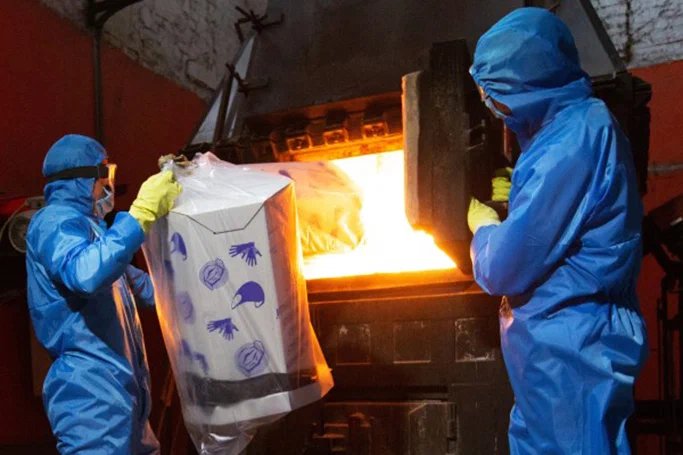 В Узбекистане американские инвесторы запустили проект по переработке медицинских отходов в энергию