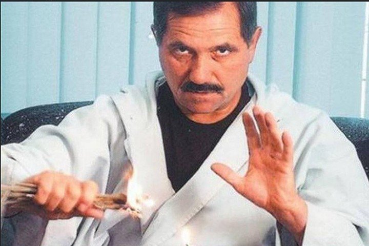 В Узбекистане ребёнка с переломом отправили не к врачу, а к табибу