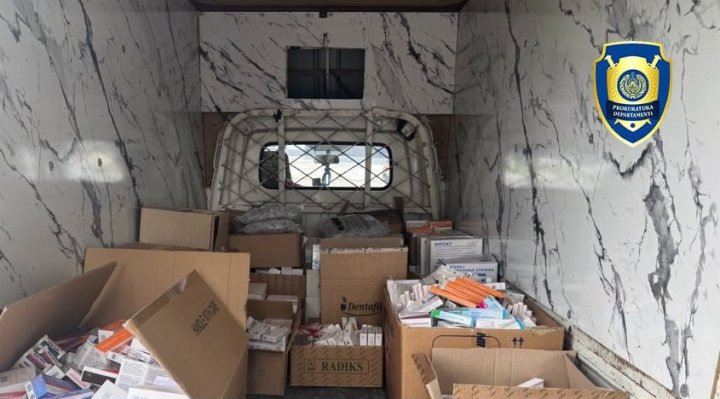 Незаконная аптека выявлена в Ферганской области, изъяты тысячи единиц лекарственных препаратов