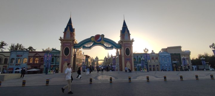 Узбекистанцев предупредили о надвигающейся жаре