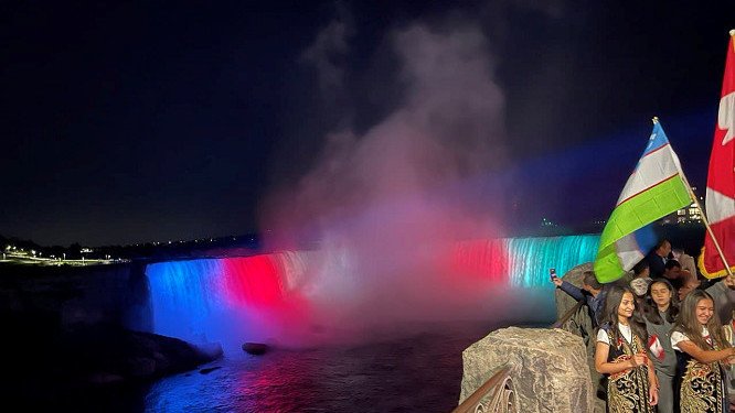 Ниагара окрасится в цвета флагов Узбекистана и Кыргызстана