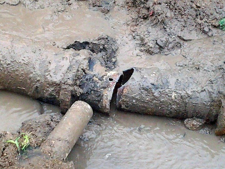 В Ташкенте 68% теплосетей признаны аварийными