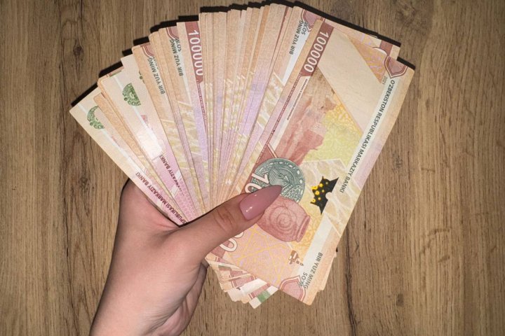 Почему Узбекистан отстал от соседних стран? Шокирующий отчёт ЦБ о зарплатах в стране