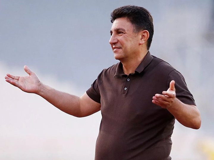 После поражения от Узбекистана у главного тренера сборной Ирана начались проблемы