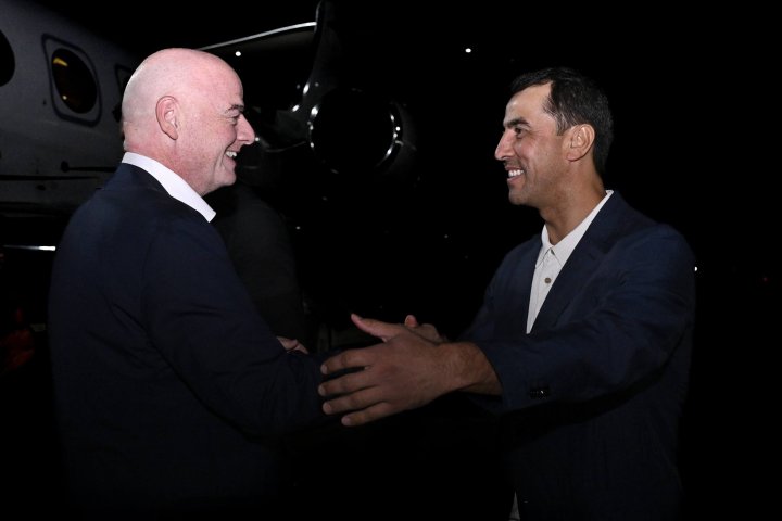 Президент FIFA Джанни Инфантино прибыл в Узбекистан