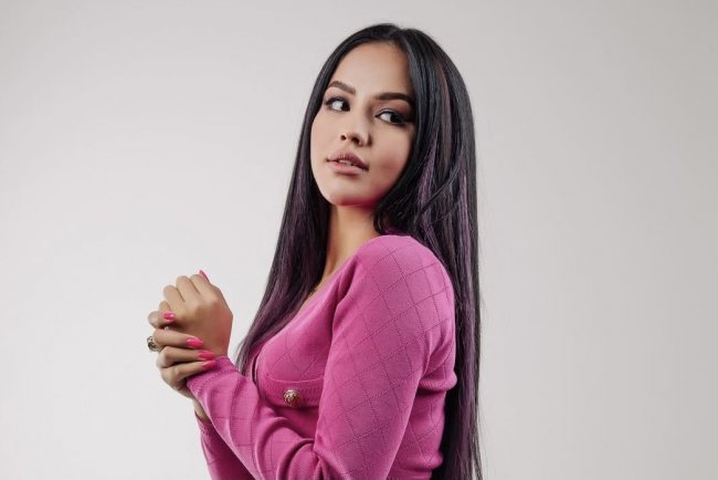 Узбекская блогерша Хонзода лишилась водительских прав