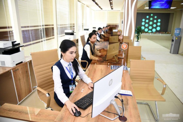 От «Цифровой махалли» до ассистента врача: Узбекистан ускоряет переход к электронному правительству