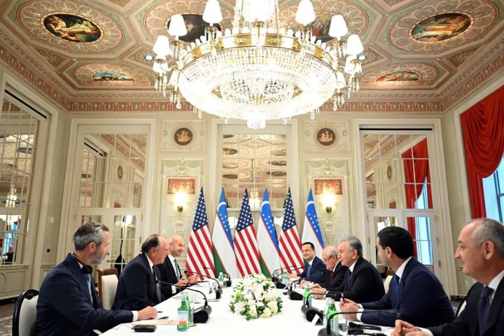 O‘zbekiston modernizatsiya uchun AQSh moliya gigantlarini jalb qilmoqda