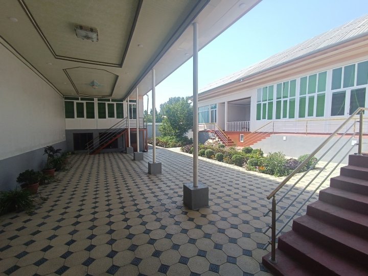 В Андижане индивидуальный предприниматель останется без дома из-за долга по кредиту