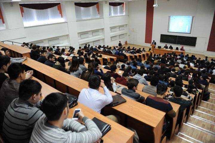 Студенты Узбекистана за полгода совершили более 300 уголовных преступлений