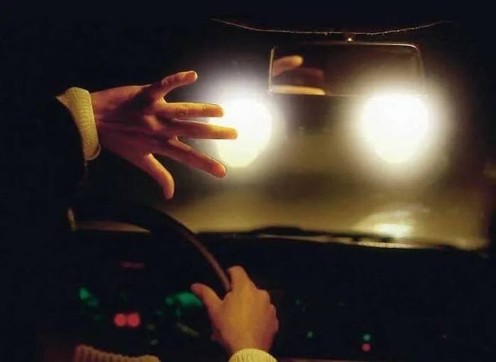 Advokat O‘zbekiston huquq-tartibot idoralarini yo‘llardagi qonunbuzarliklar uchun tanqid qildi