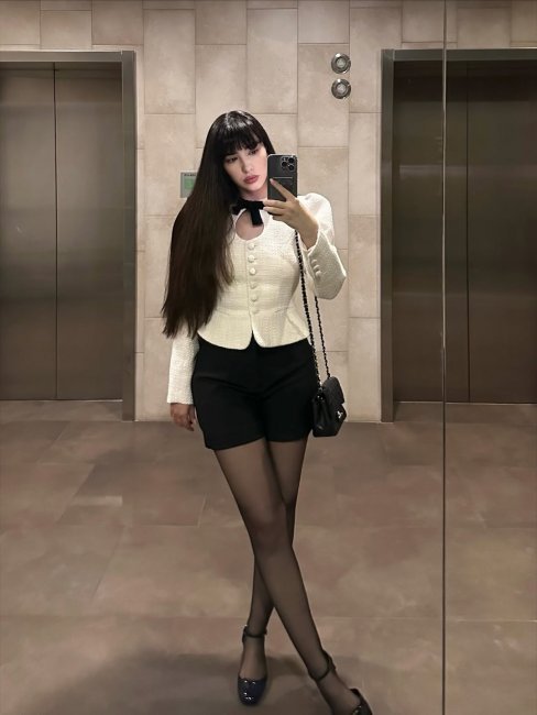 Узбекская актриса Зарина Низомиддинова снова в центре внимания: смелый образ 36-летней актрисы покоряет соцсети