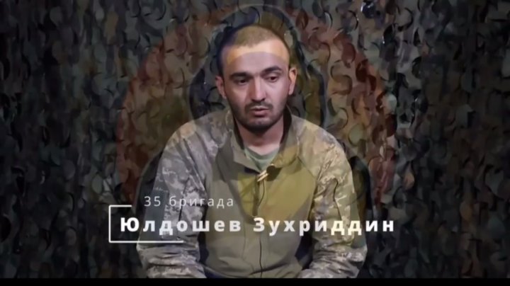 «Он рассказал все»: Украинские солдаты взяли в плен узбекистанца, воевавшего за Россию