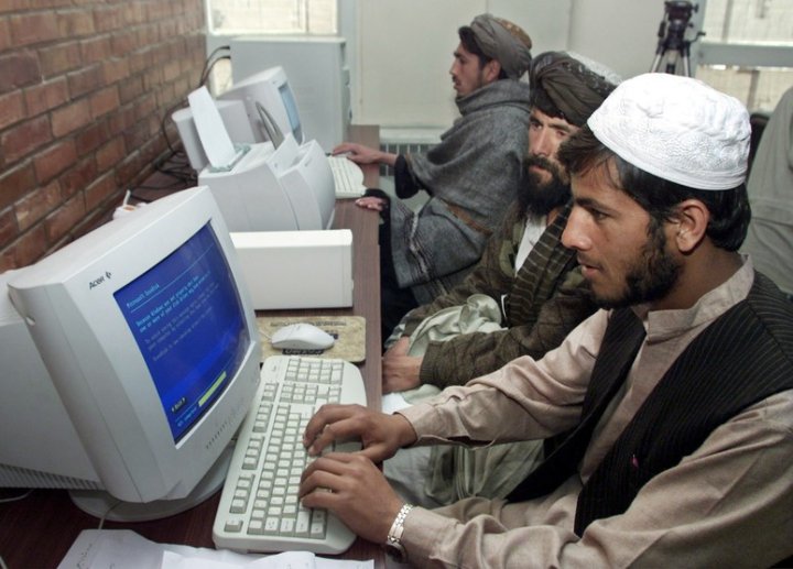 В Афганистане восстанавливают доступ к сети интернет