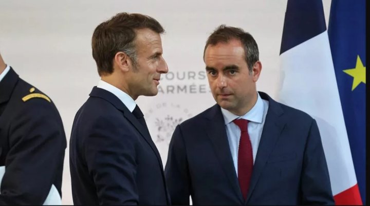 Макрон вновь поручил Лекорню возглавить правительство Франции