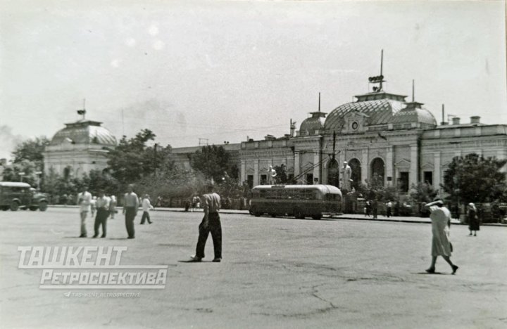 Как выглядел Северный вокзал Ташкента в 1950-х годах