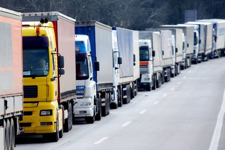 O‘zbekistonda 44 tonnadan ortiq yuk mashinalari uchun qizil raqamlar joriy etiladi