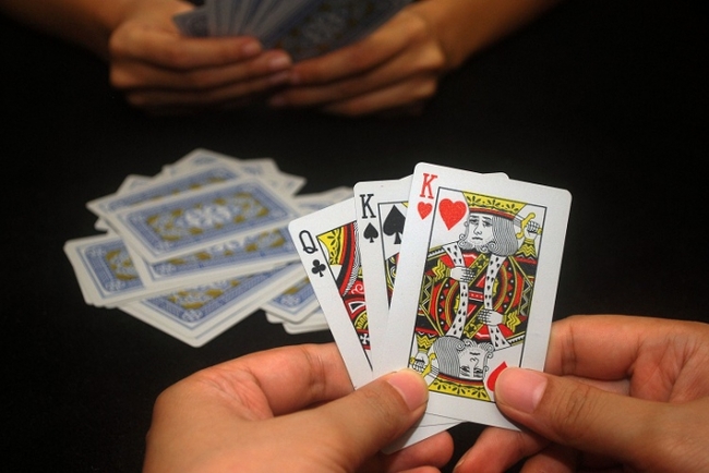 Благодаря картежникам Уртачирчика бюджет Узбекистана пополнился на 24 000 сум