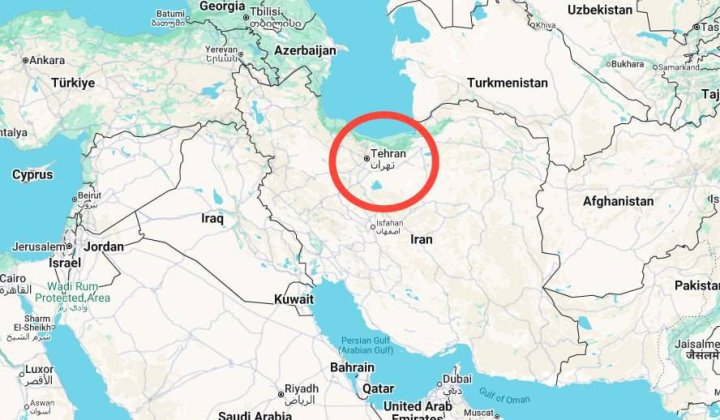 Президент Ирана предложил перенести столицу из Тегерана на юг страны