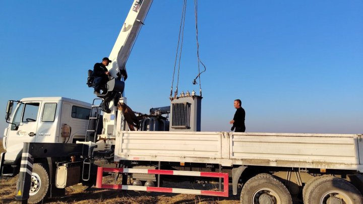 В Джизаке у фермера отобрали трансформатор за долги