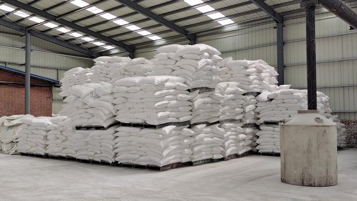 В Узбекистане к 2026 году реализуют 40 проектов по переработке каолина на $515 млн