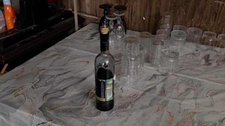 В России узбекистанец пойман на продаже поддельного алкоголя и попытке подкупа оперативника