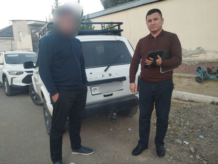 Фермер из Джизака не платил налоги и остался без автомобиля