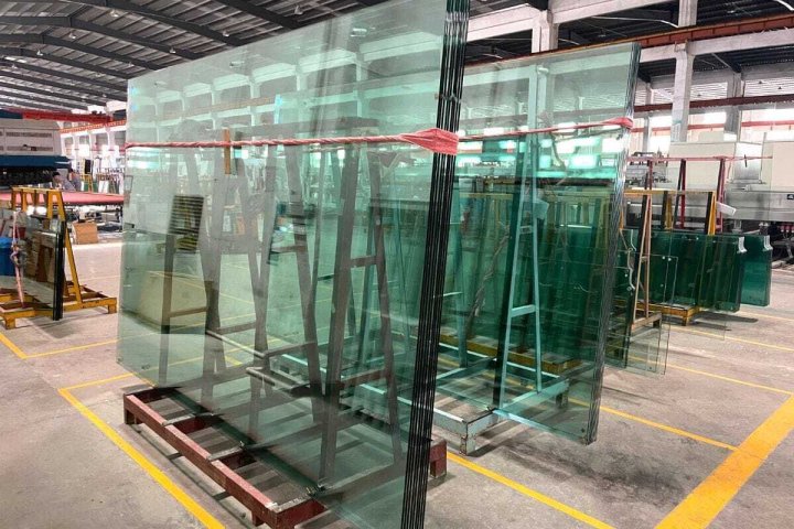 В Узбекистане введут утильсбор на строительное стекло