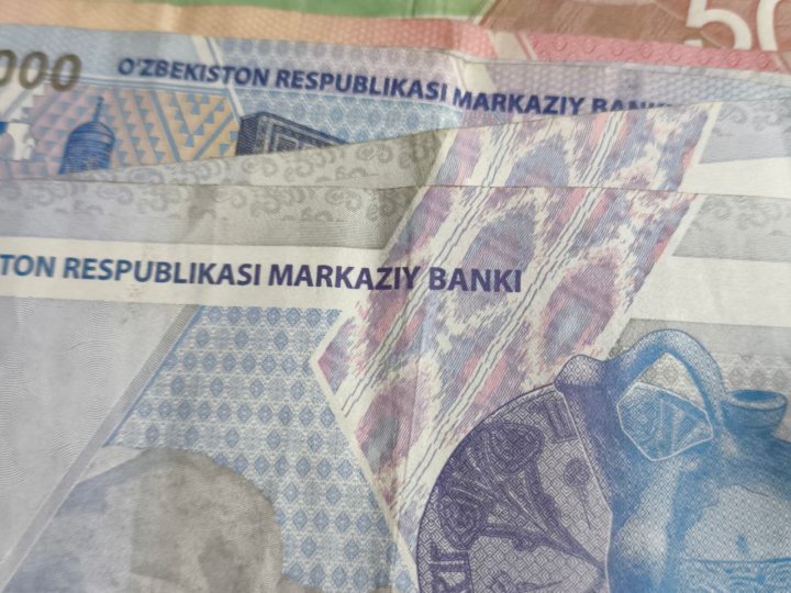 В Узбекистане мать подала на сына в суд ради денег