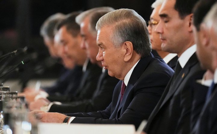 В какие американские проекты Узбекистан инвестирует 100 млрд долларов?