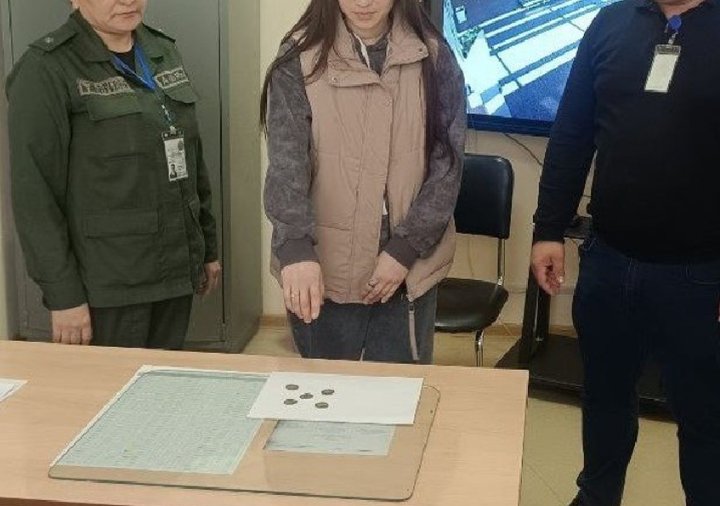 Женщина попыталась вывезти из Узбекистана монеты XVI века