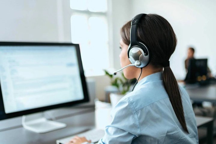 В Узбекистане начал работу единый call-центр Министерства обороны