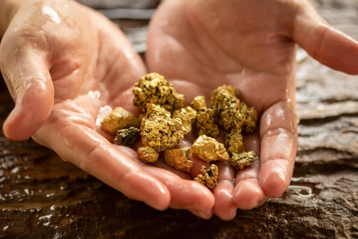 Узбекистан обновил исторический максимум по экспорту золота, достигнув $9,9 млрд