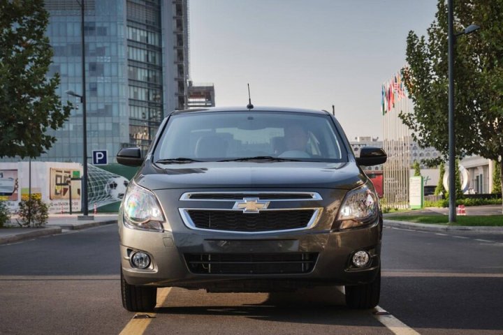 Рекорд UzAuto Motors: 100 000 Cobalt проданы за 146 минут