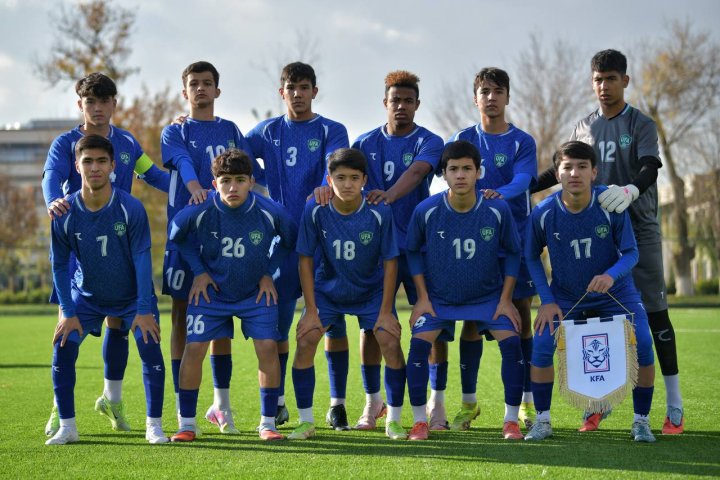 Сборная Узбекистана по футболу проиграла Южной Корее