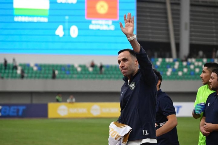 Бывший тренер сборной Узбекистана Тимур Кападзе попрощался со сборной