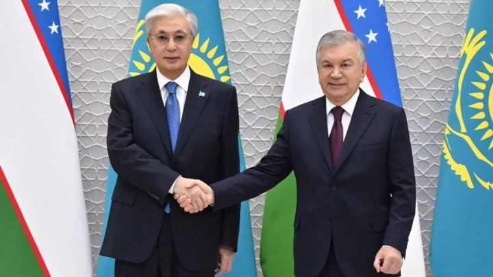 Узбекистан и Казахстан нацелены на портовую логистику Каспия