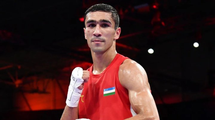 Звезда Узбекистана прошёл в 1/8 финала ЧМ по боксу без боя