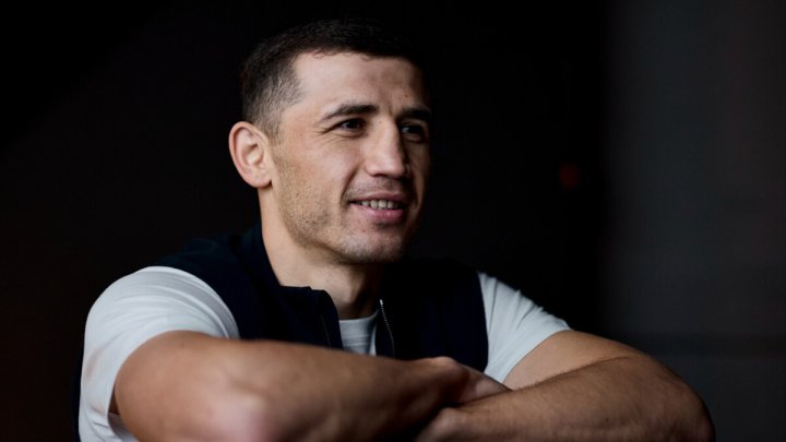 Узбекский боксер Исраил Мадримов проведет поединок в США