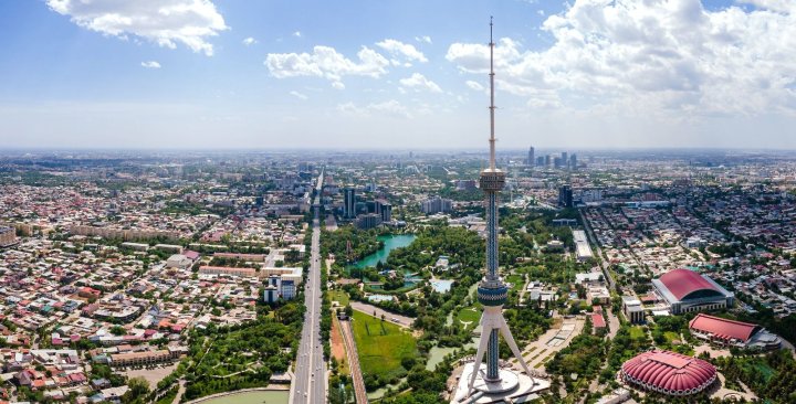 Пробки, экология и пустующие базары: Президент раскритиковал ситуацию в Ташкенте